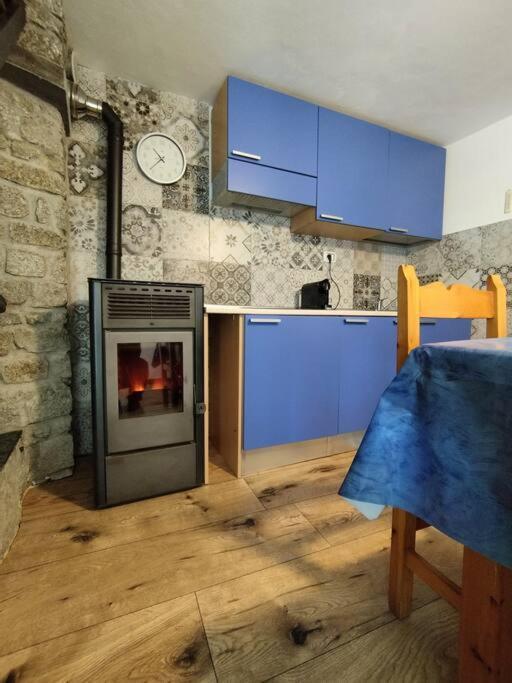 Hameau Gubioche, Casa Vacanze Chambave Екстериор снимка